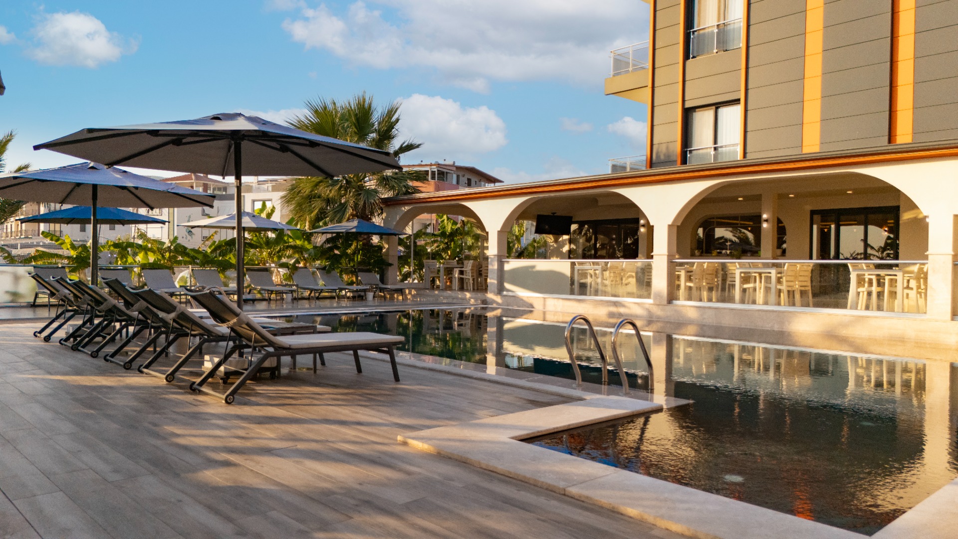 Adahan Gümüldür En Beğenilen Oteli